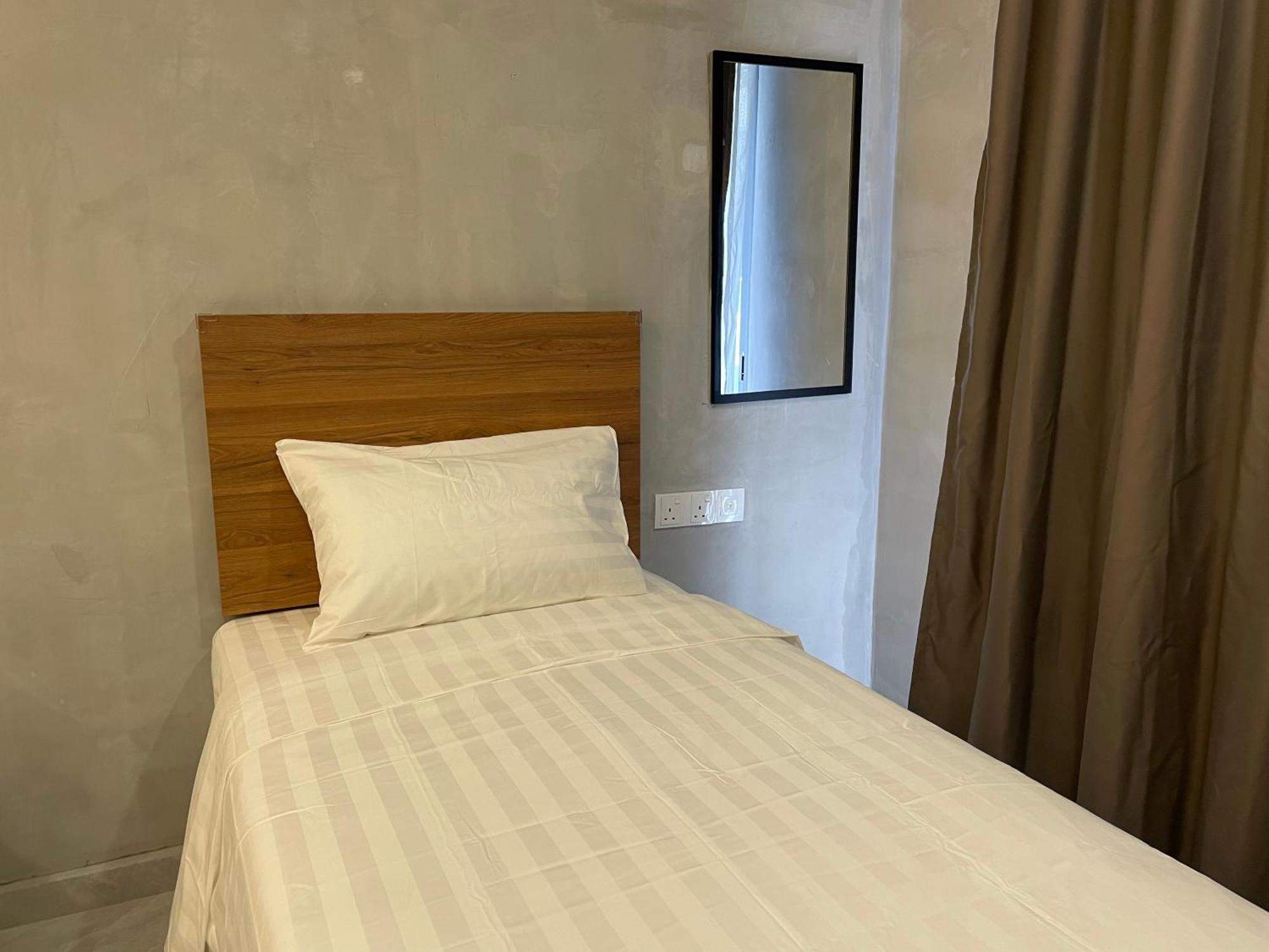 איפוה Hpy Hotel מראה חיצוני תמונה